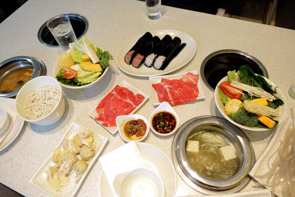 5. Hot Pot 97 